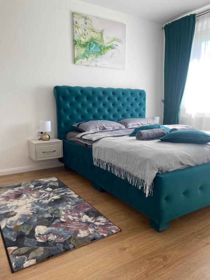 Focus Apartament Floreşti Esterno foto