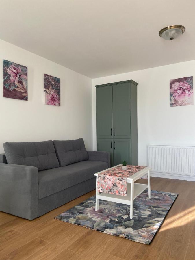 Focus Apartament Floreşti Esterno foto